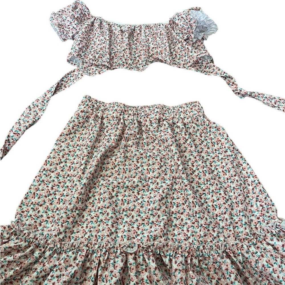 Shein Floral Crop Top & Mini Skirt Two Piece Set